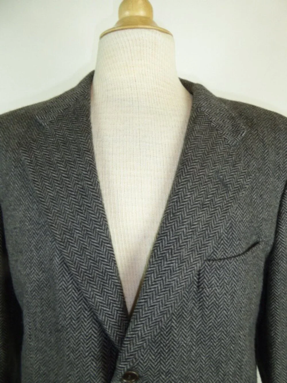 PROTAGANIST Black herringbone cashmere blazer 40